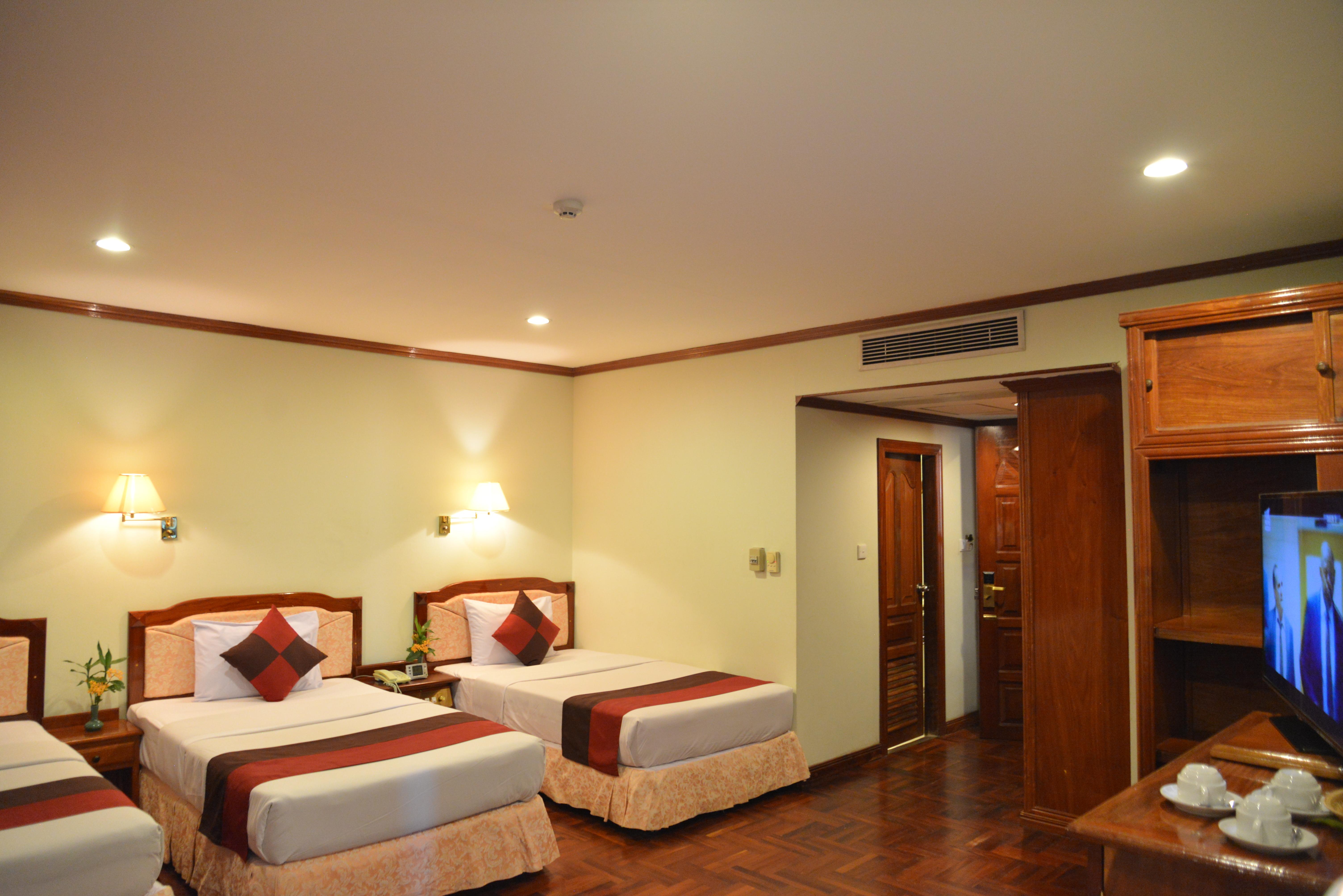 Angkor Hotel Siem Reap Esterno foto