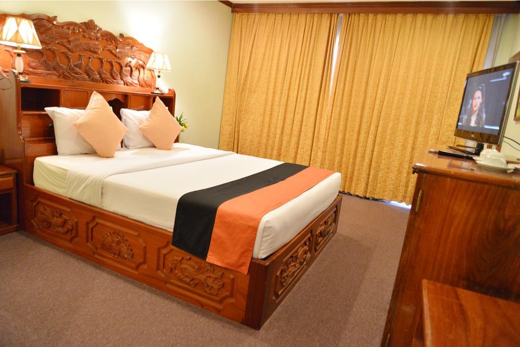 Angkor Hotel Siem Reap Esterno foto