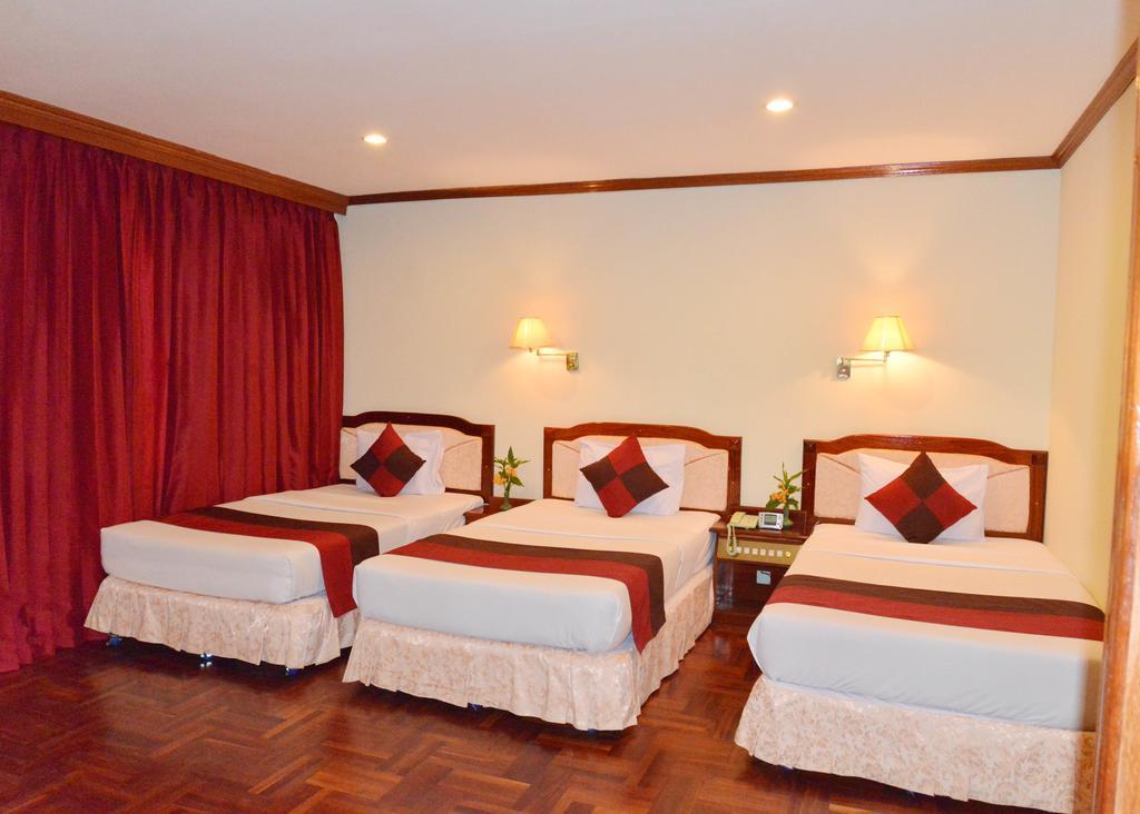 Angkor Hotel Siem Reap Esterno foto