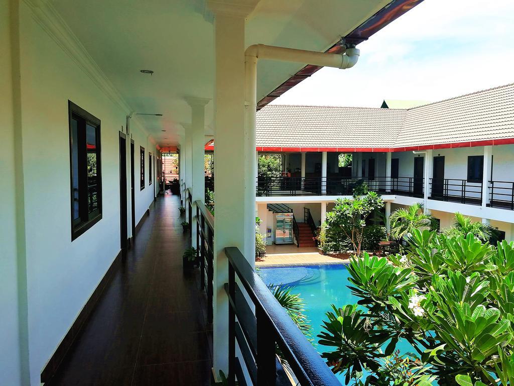 Angkor Hotel Siem Reap Esterno foto