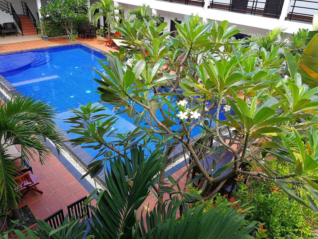 Angkor Hotel Siem Reap Esterno foto